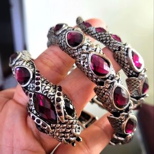 *** (2/$20)  Beautiful Snake Stretchable Bracelet 😍😍😍 ***